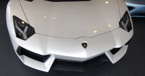 Lamborghini Aventador LP700